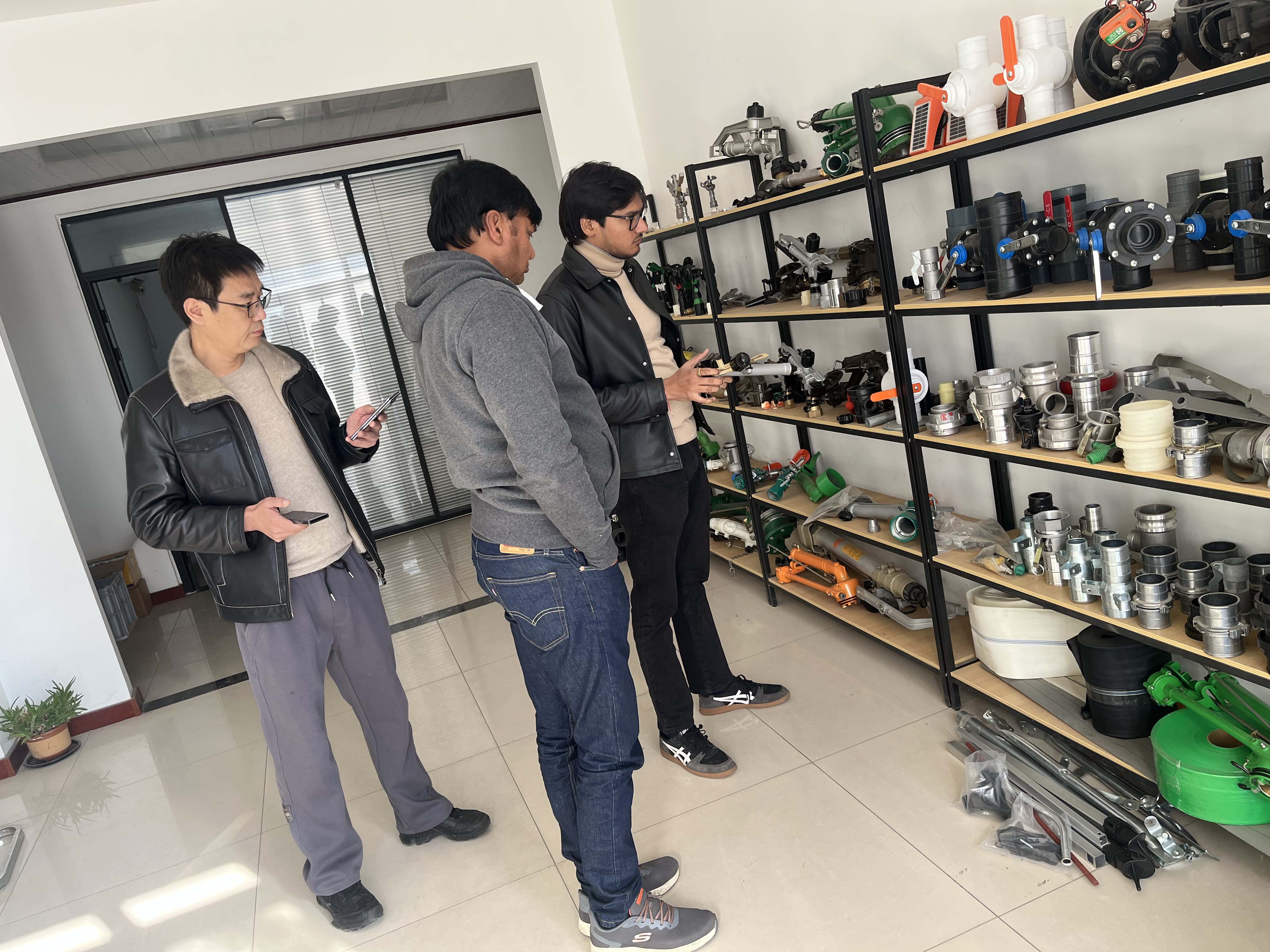 鞍山NS40 涡轮喷枪获客户青睐 洽谈批量合作